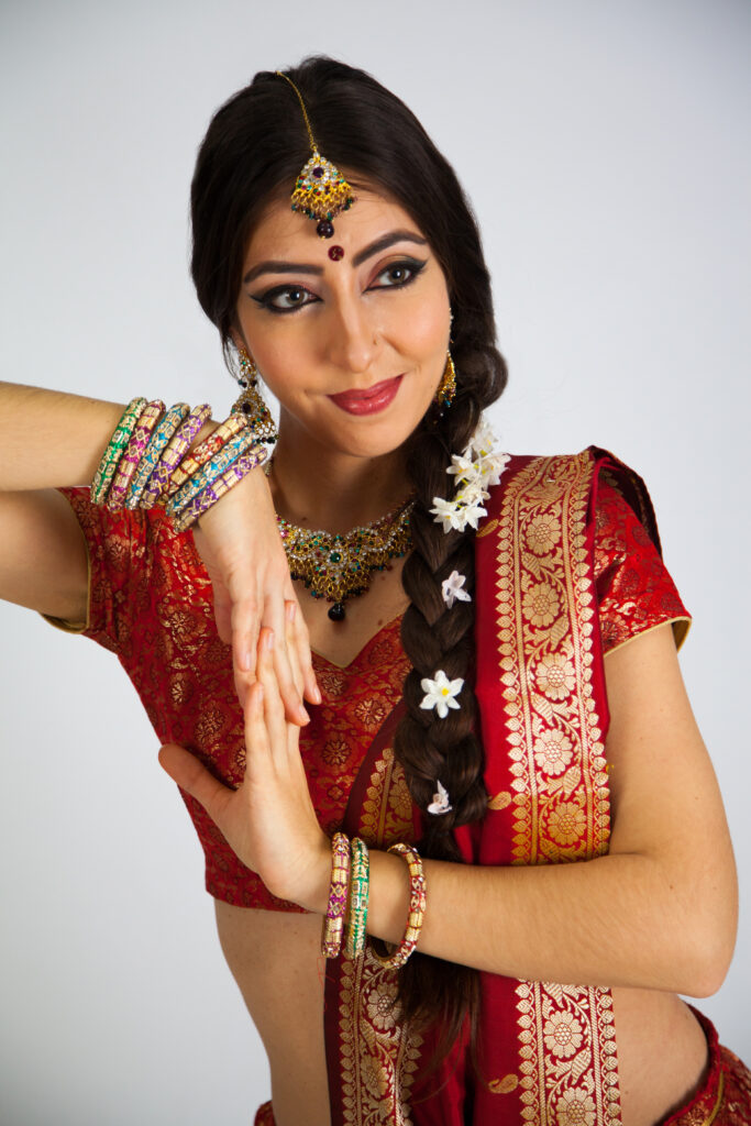 Mahina Khanum - Danse Bollywood (c) Guillaume Deperrois Photographe